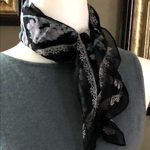 Gorgeous 100% Silk Scarf